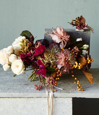 Seasonal Bridal Bouquet | That Flower Shop | Weddings & Events