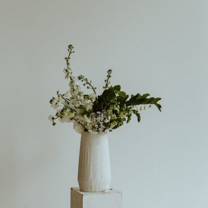 Seasonal Bouquet in White | That Flower Shop | Signature Arrangement